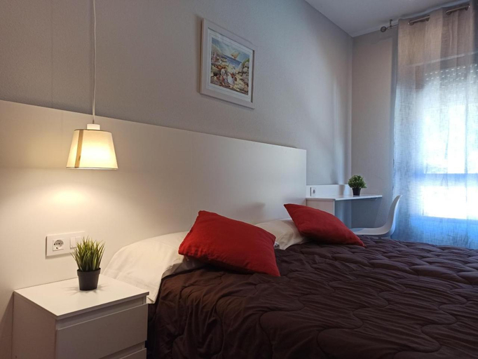 Bedroom 4, Hotel Marrodan Arnedillo, La Rioja