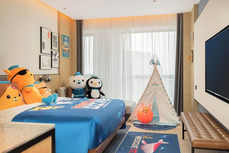 Bedroom 2, Four Points By Sheraton Shanghai International Tourism And Resorts Zone, Shanghai
