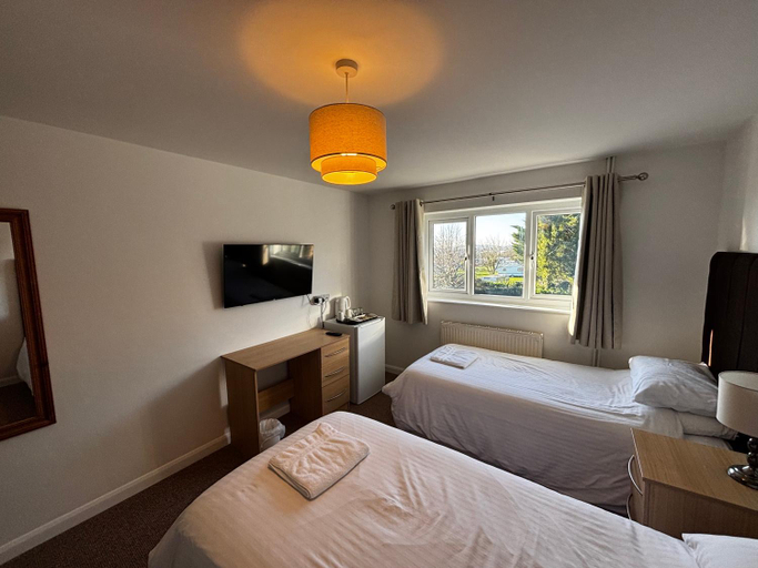 Bedroom 2, Smithaleigh Farm Rooms and Apartments, Devon