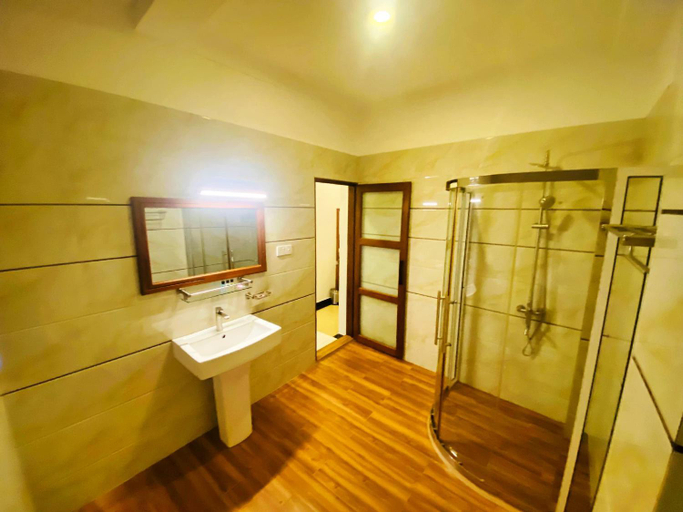 Bathroom, Hotel Rosenro, Kesbewa