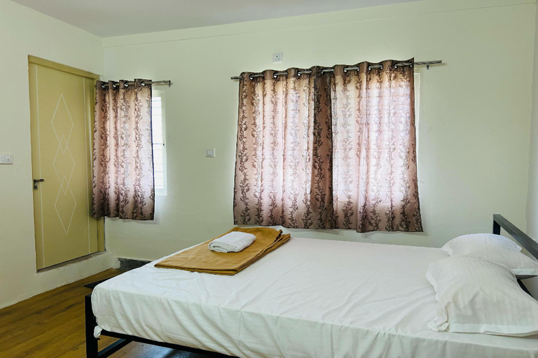 Bedroom 2, Sri Manjunatha Residency, Bangalore