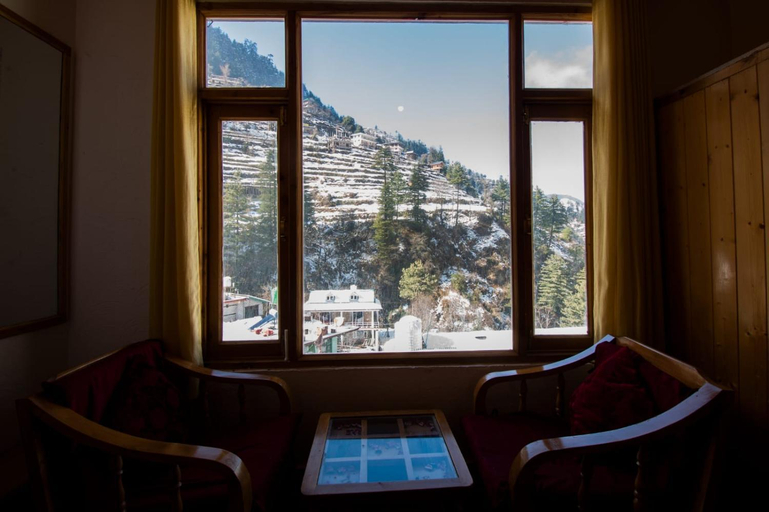 Others 4, Crystal Mountain Jibhi, Kullu