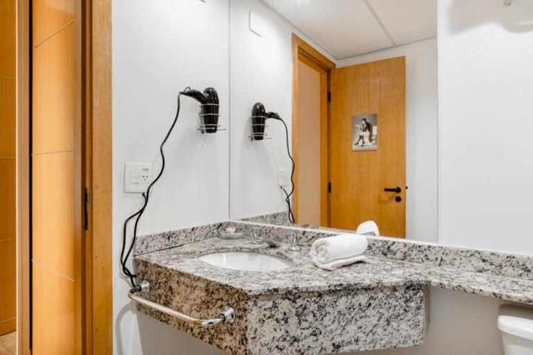 Bathroom 4, Flats Osasco Trade Center, Osasco