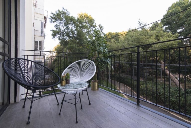Balcony/terrace 3, Brooklyn House - By TLV2GO