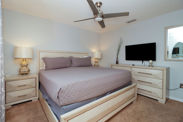 Room 5, Lakeview 6Br W/ Pool, Hot Tub & Near Theme Parks, Osceola