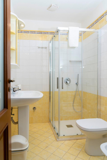 Bathroom 3, El Mosaico del Sol, Agrigento