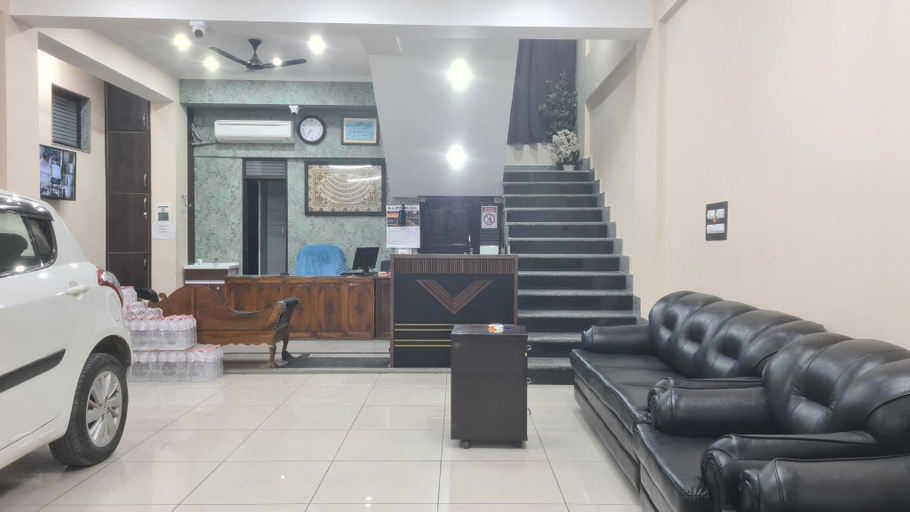 Others 3, Royal Pamposh Hotel, Srinagar