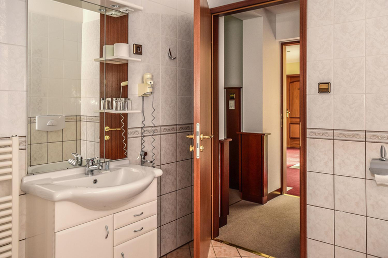 Bathroom, Hotel Tihany Atrium, Balatonfüred