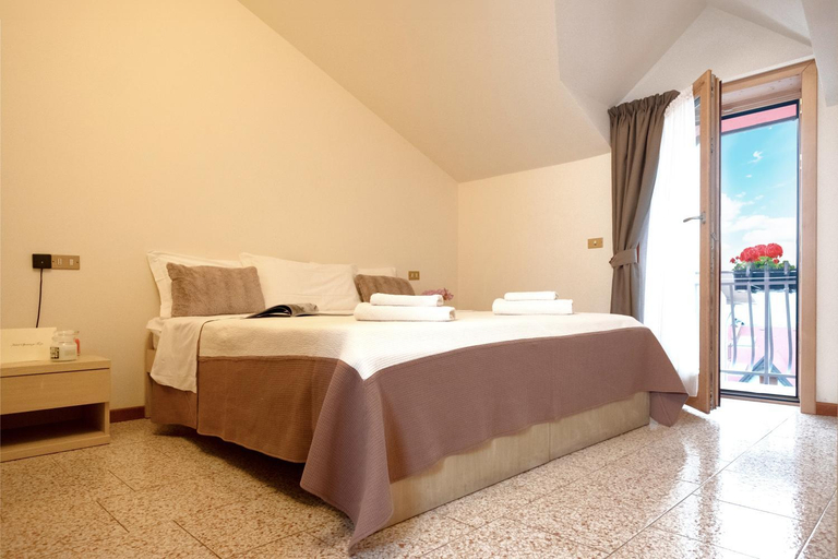 Bedroom 2, Albergo Trattoria Speranza, Vicenza