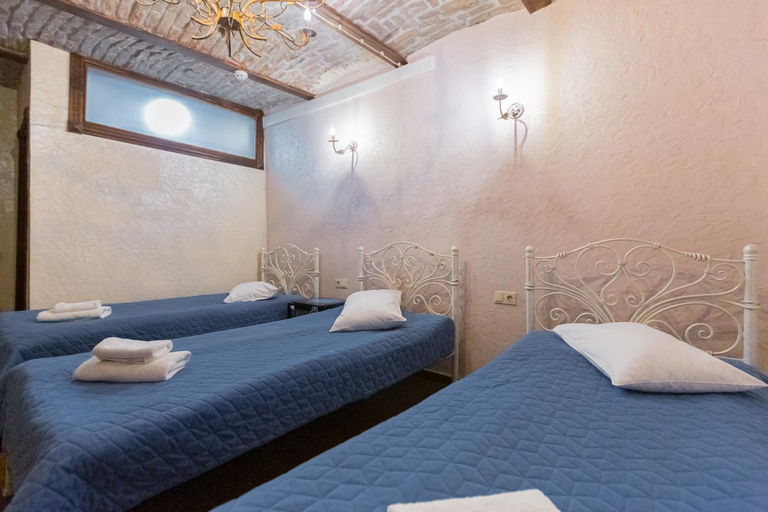 Bedroom 2, Staryi Krakiv, L'vivs'ka
