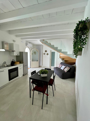 Kitchen 3, Maison Divaga, Catania