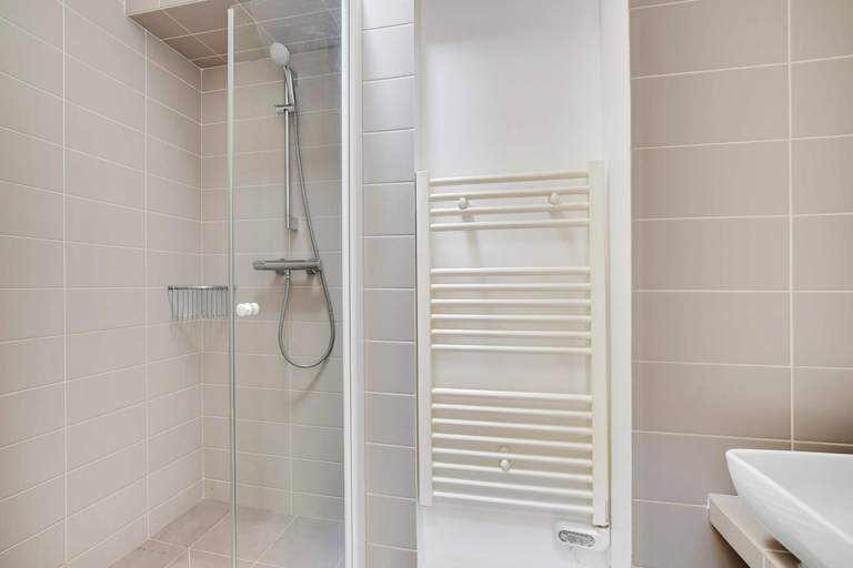 Bathroom 2, Charming apartment - 1BR-6P - Sentier, Paris
