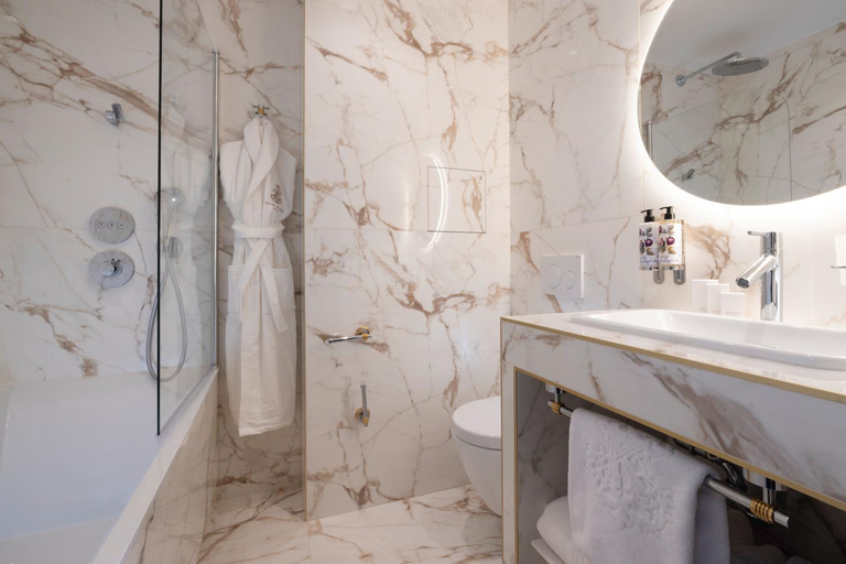 Bathroom 5, Hôtel Kleber Paris & Spa, Paris