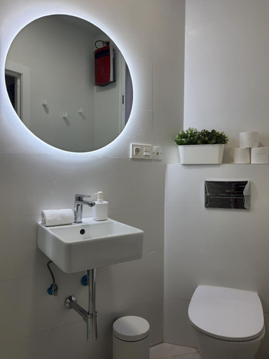 Bathroom 3, CASON DEL CORPUS  , Apartamento Deluxe  1, Go native Toledo, 11 PLAZAS, Toledo