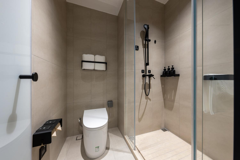 Bathroom 5, Atour Light Hotel Lijiang Ancient Town Dashuiche, Lijiang