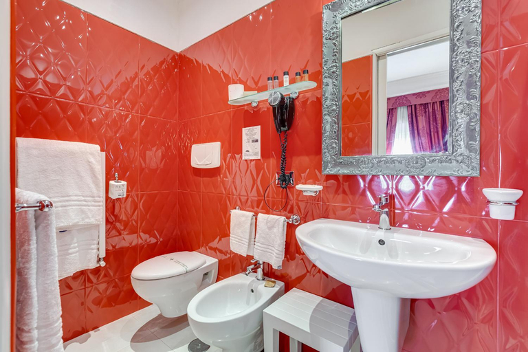 Bathroom 5, Navona Queen Bed and Breakfast, Roma