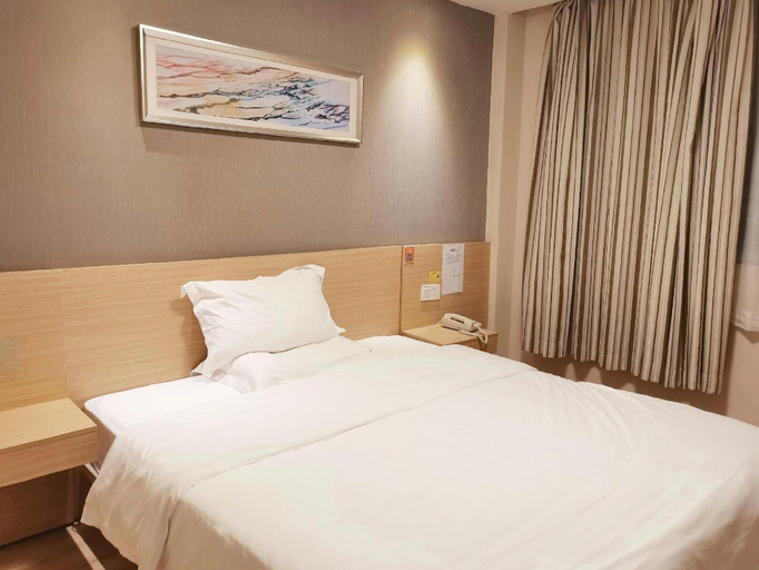 Bedroom 2, 7 Days Premium Xiamen University Shimao Twin Tower Sea View, Xiamen