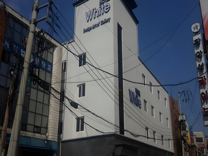 Exterior & Views 3, White Hotel, Suwon
