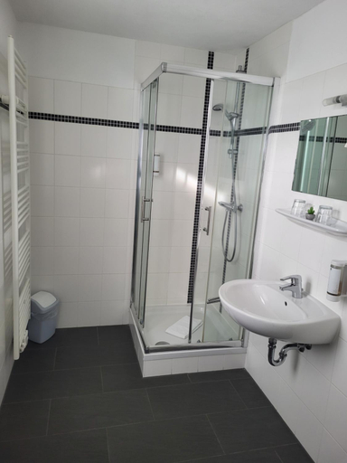 Bathroom, Bootshaus, Aurich