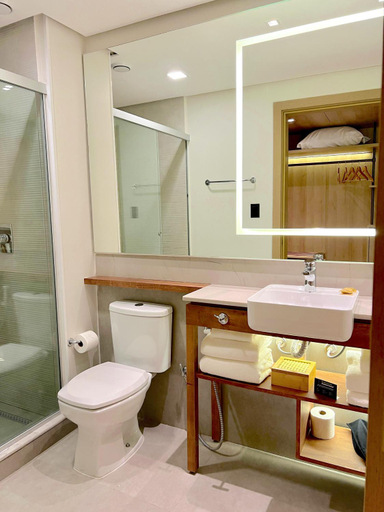 Bathroom 4, DoubleTree by Hilton Caracol Canela, Canela
