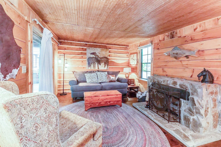 Others 5, The Cabins at Seven Foxes, Transylvania