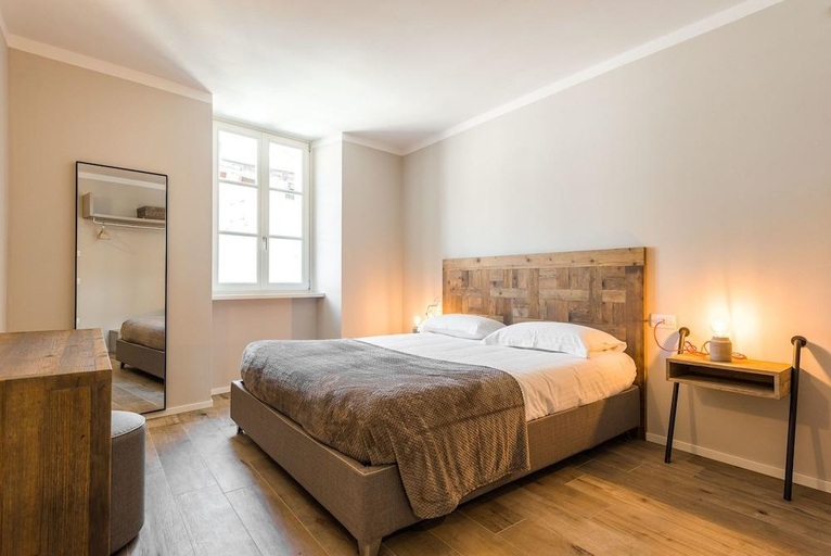 Bedroom 3, Villa Italia, Trento