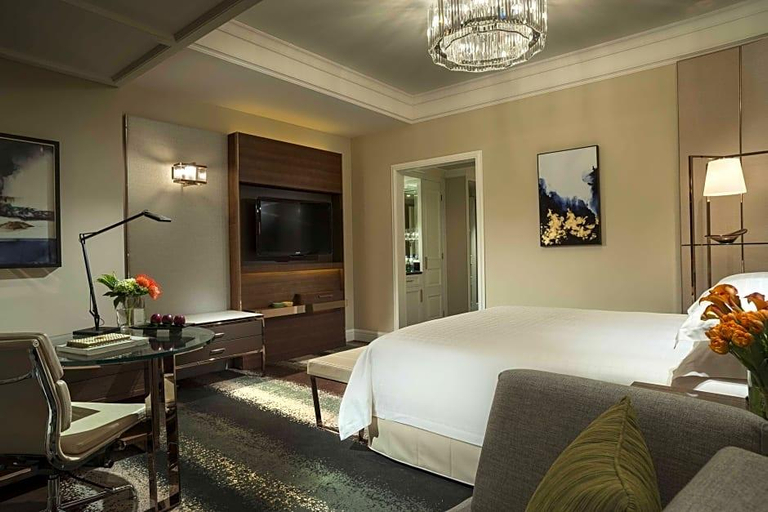 Bedroom 3, Four Seasons Hotel Shanghai, Shanghai
