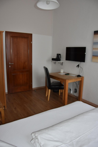 Bedroom 2, Hotel Europa, Euskirchen