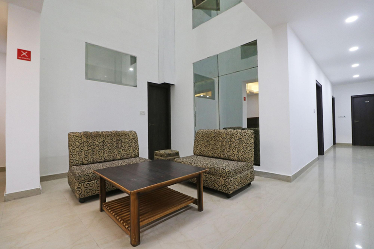 Public Area, Hotel Petals Elite 2, Gautam Buddha Nagar