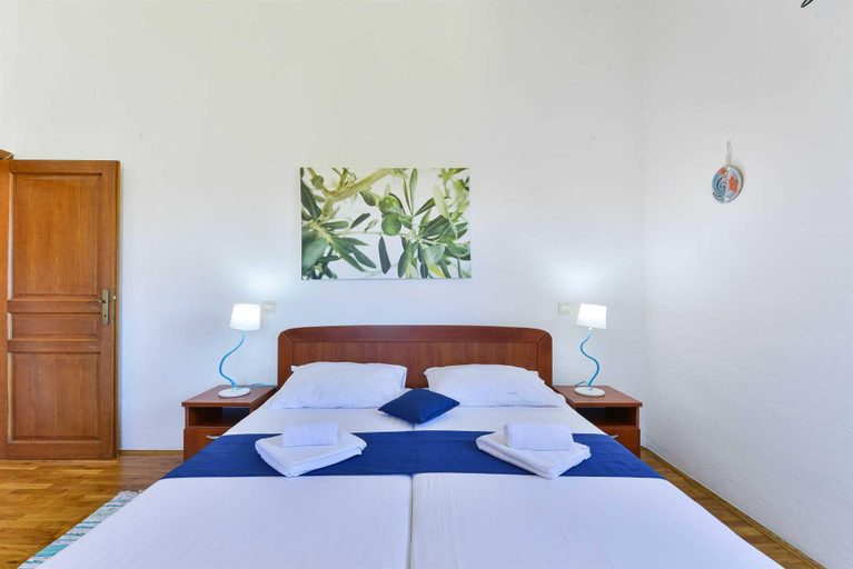 Bedroom 2, Villa Toscana Sole, Svetvinčenat