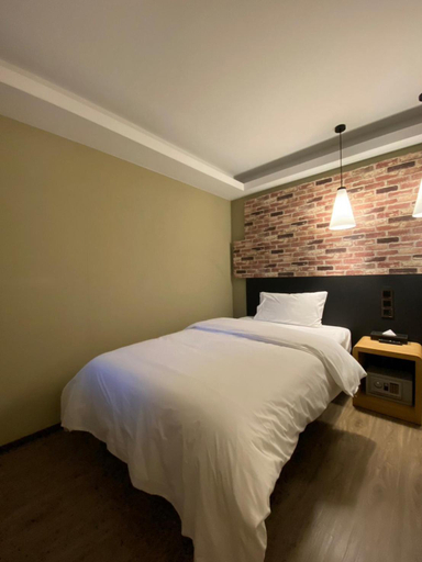 Bedroom 2, 苓旅中山館-Lininn ZhongShan, Taipei City