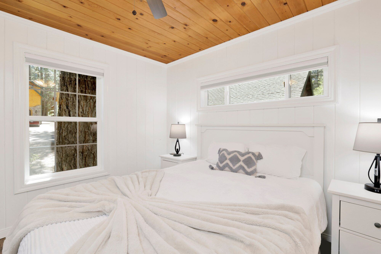 Bedroom 3, Twin Pines Lodge #2458, San Bernardino