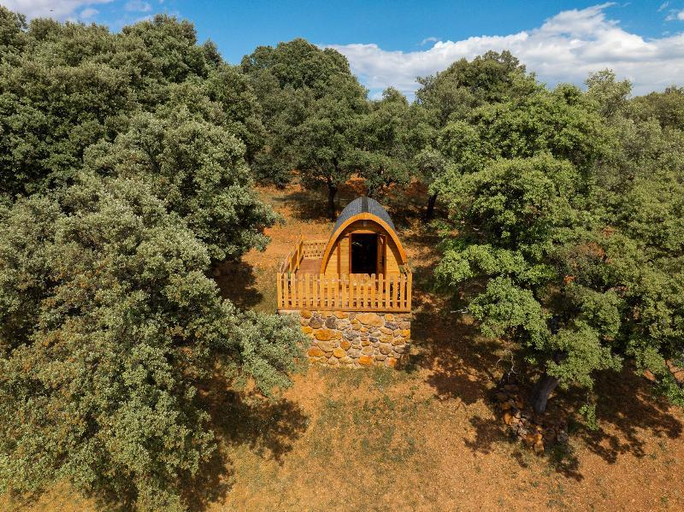 Exterior & Views 1, Cork Valley :: Pod Houses Toledo, Toledo