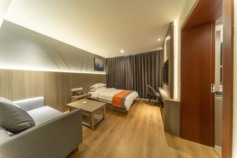 Others 5, Wugang Hotel, Wuhan