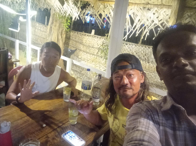 Food & Drinks 4, Aaliya Bay, Pothuvil