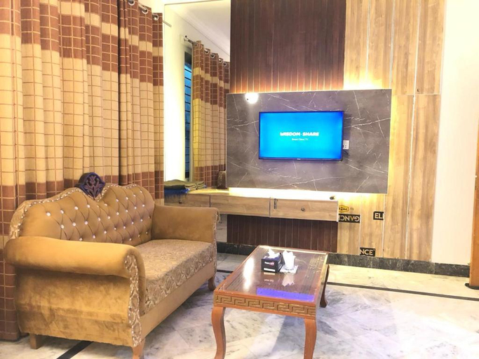 Public Area, Hayat Grand -Family Guest House, Islamabad