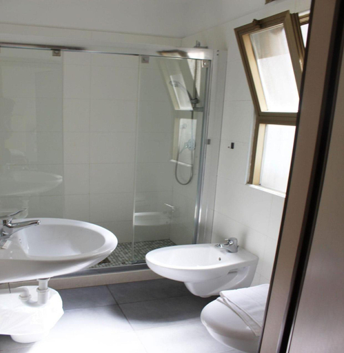 Bathroom, Luna Hotel Rimini, Rimini