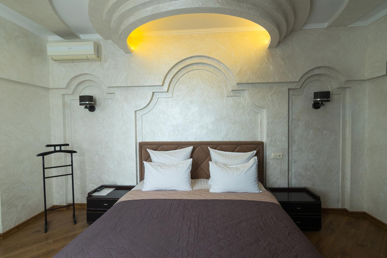 Bedroom 3, Шахерезада, Vinnyts'ka