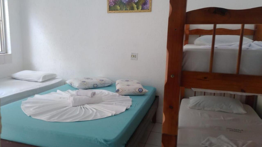 Bedroom, Hotel Alaska, Peruíbe