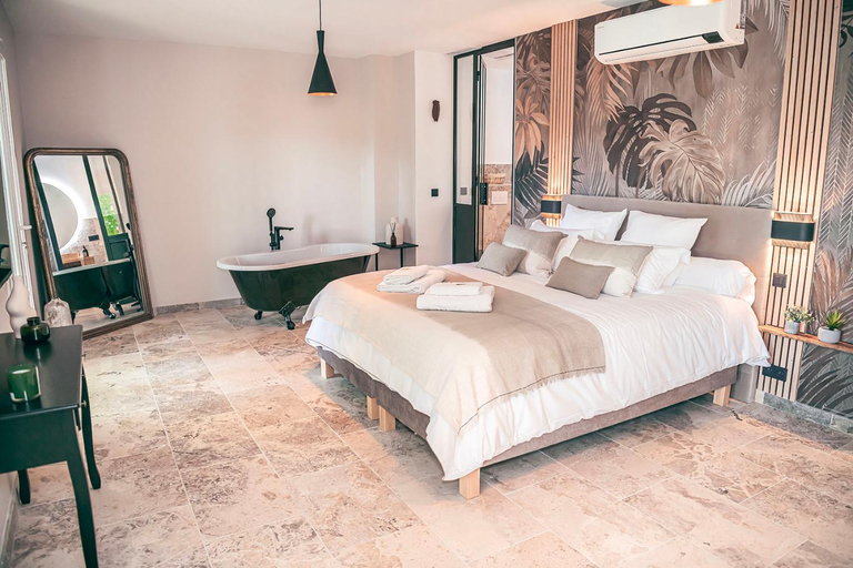 Others 5, Les Suites de l'Etang, Vaucluse