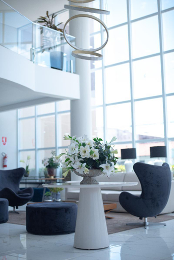 Public Area 2, Bristol Infinity, Rio Claro