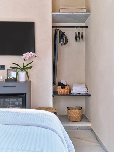 Bedroom 5, Anchorage Paros, South Aegean