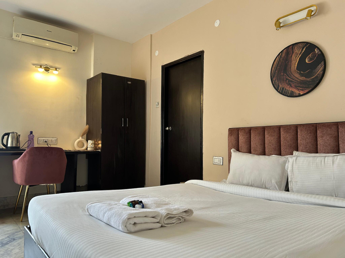 Bedroom 2, The Aster Penthouse, Kolkata