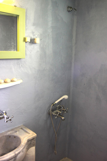 Bathroom 2, Tree Houses, South Aegean