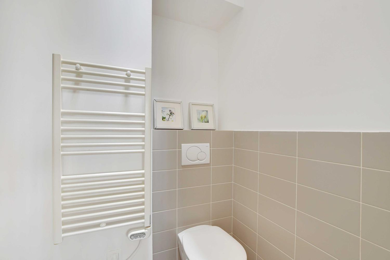 Bathroom 3, Charming apartment - 1BR-6P - Sentier, Paris