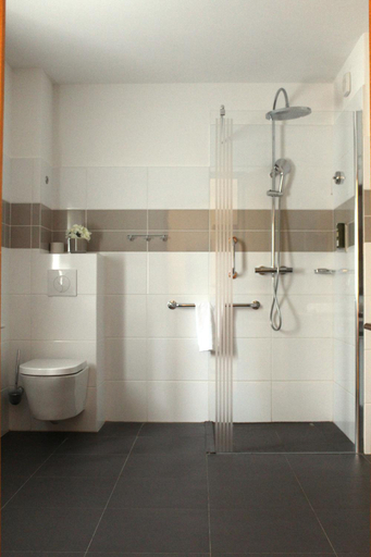 Bathroom 2, Hotel La Bastide d'Eygalieres, Bouches-du-Rhône