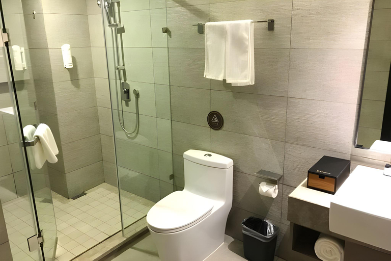 Bathroom 2, Home Inn Plus Kunming Changshui Airport, Kunming