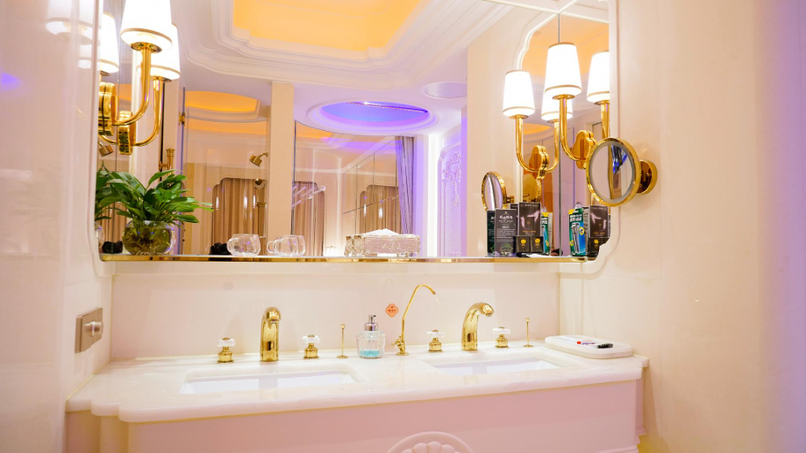 Bathroom 3, CIXI PLATINUM HANJUE HOTEL 慈溪白金汉爵大酒店, Ningbo