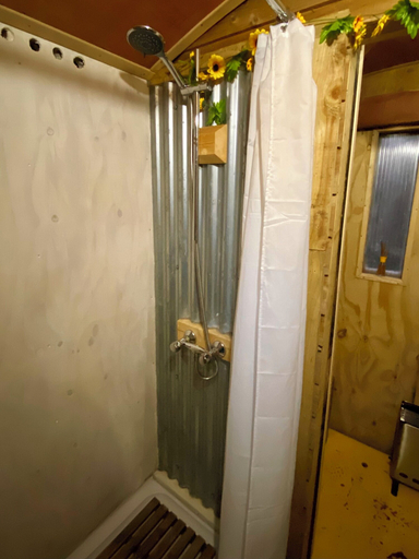 Bathroom 4, 1 Bed Cabin - Sleeps 2 - Hottub - Parking - Garden, Devon