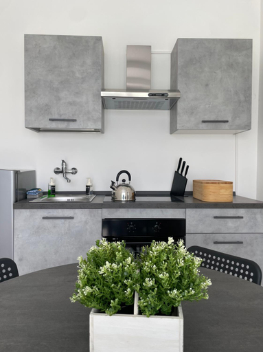 Kitchen 5, Maison Divaga, Catania